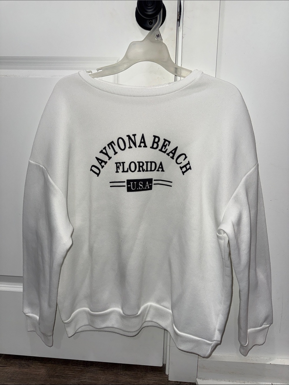 SHEIN White Daytona Beach Graphic Crewneck Sweatshirt